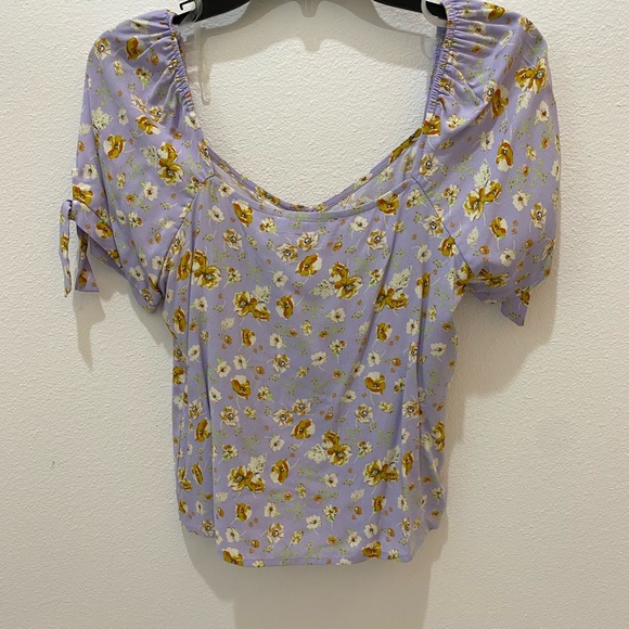 All in Favor (Nordstrom) Ladies Lavender Floral Print Casual Short Sleeve Top-S - Picture 10 of 10